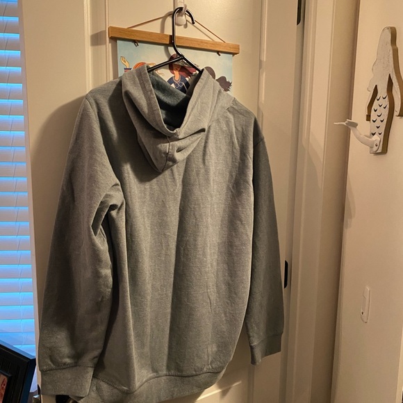 New without tags boys sweatshirt - Picture 1 of 2